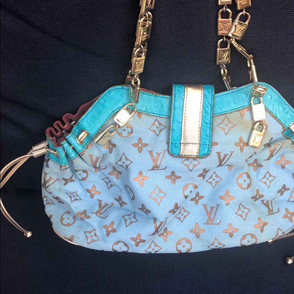 Purse - Picture 2 of 3